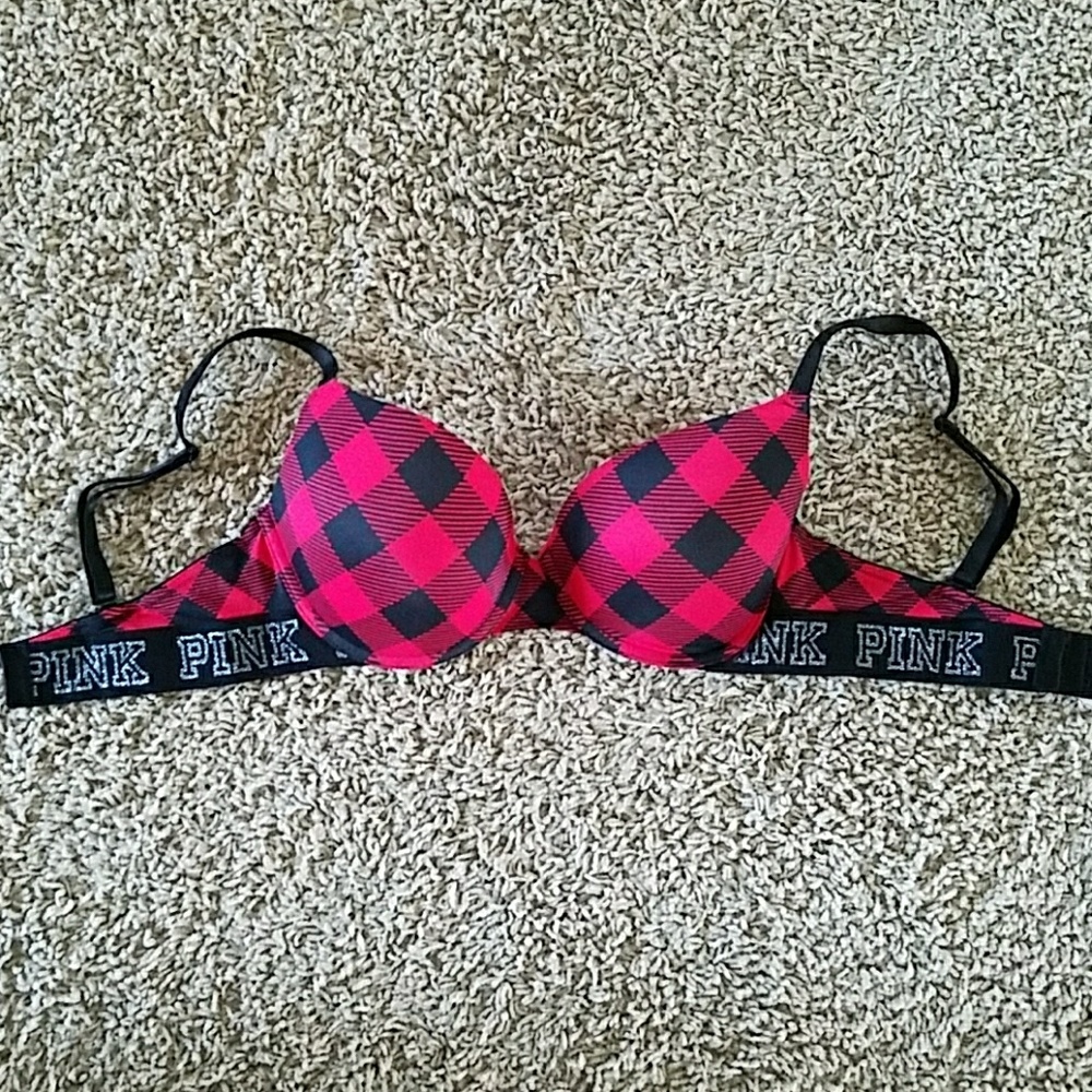 PINK Wear Everywhere Push-Up Bra